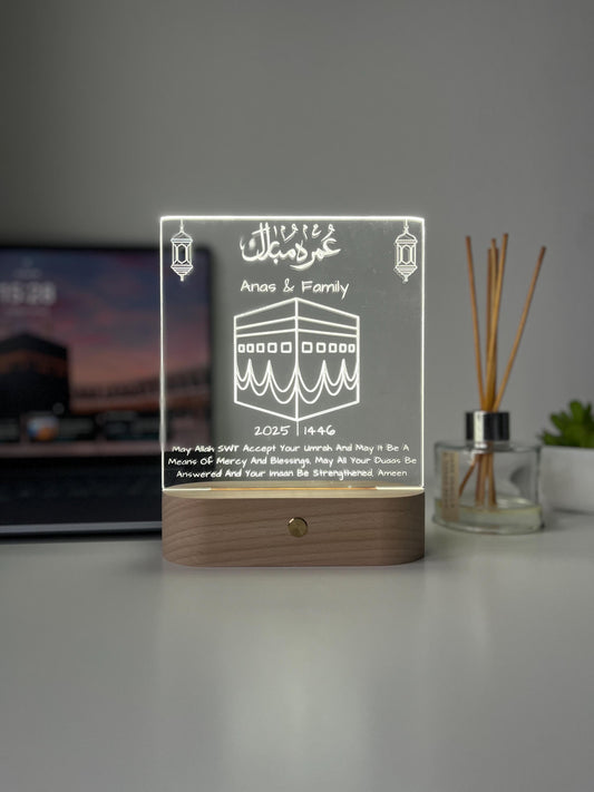 Custom Umrah Mubarak LED Lamp | Laser Engraved Acrylic Night Light | Personalised Hajj/Umrah Keepsake for Family, Friends