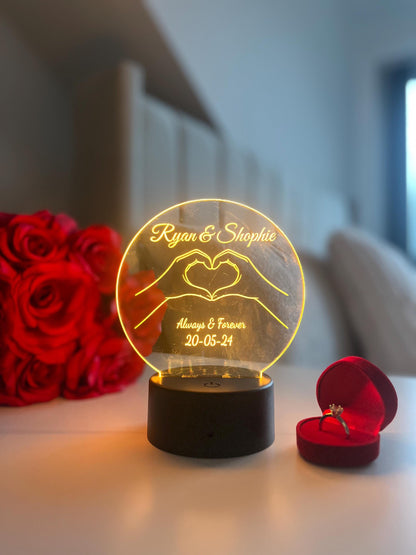 Personalised Couple LED Lamp, Custom Names & Date Night Light, Wedding Engagement Anniversary Gift, Romantic Heart Hands Acrylic Decor