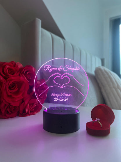 Personalised Couple LED Lamp, Custom Names & Date Night Light, Wedding Engagement Anniversary Gift, Romantic Heart Hands Acrylic Decor