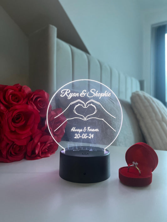 Personalised Couple LED Lamp, Custom Names & Date Night Light, Wedding Engagement Anniversary Gift, Romantic Heart Hands Acrylic Decor