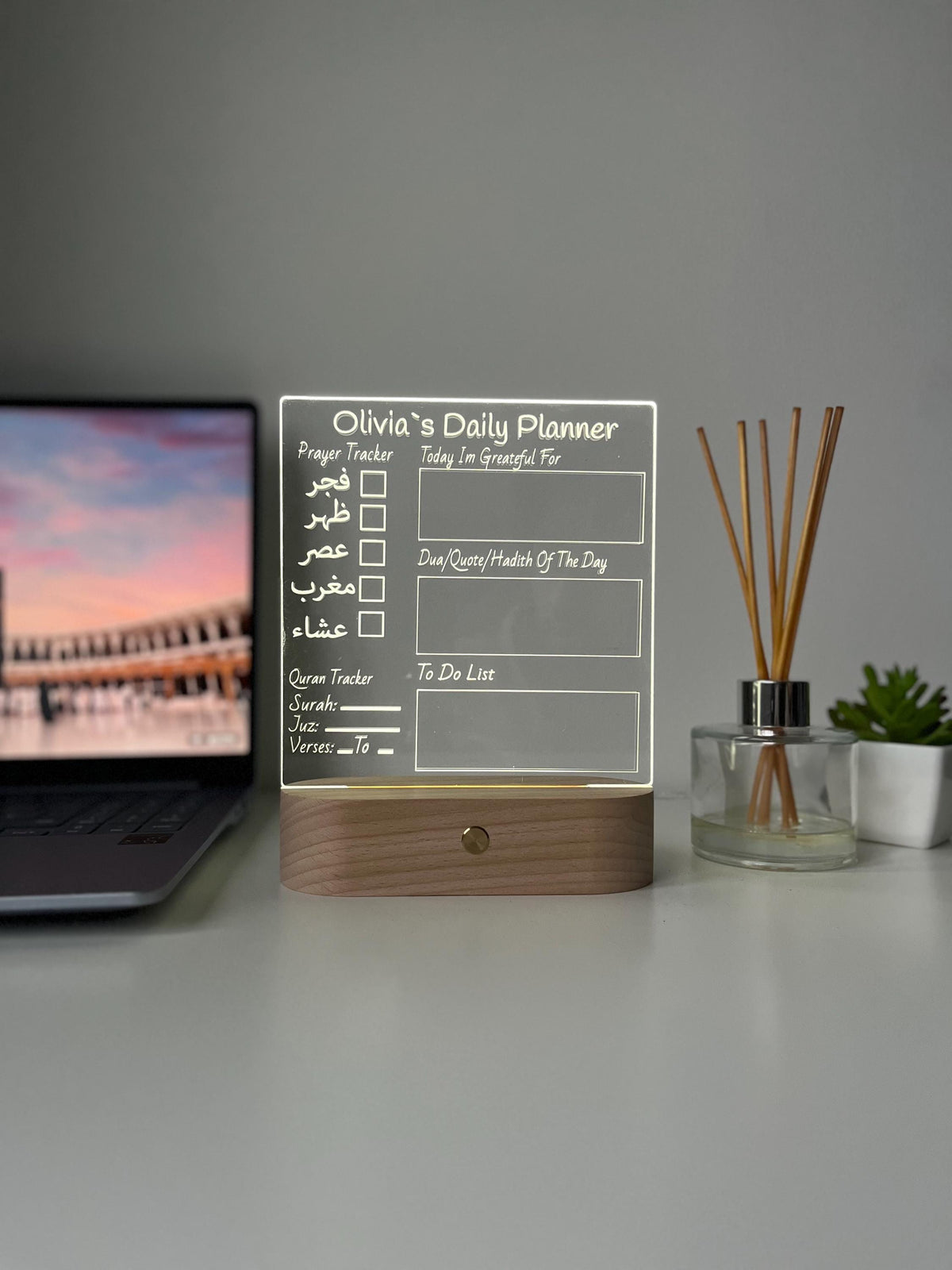 Personalised Islamic Day Planner LED Lamp | Salah Tracker, Qur’an Tracker & Surah Review | Islamic Gift for Him or Her