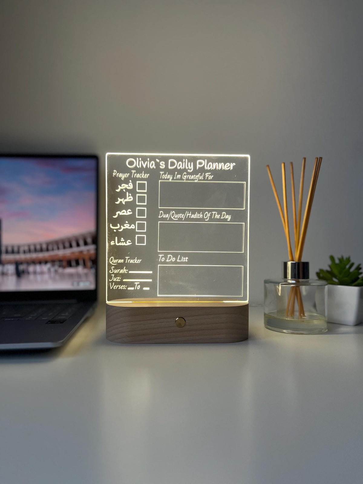 Personalised Islamic Day Planner LED Lamp | Salah Tracker, Qur’an Tracker & Surah Review | Islamic Gift for Him or Her